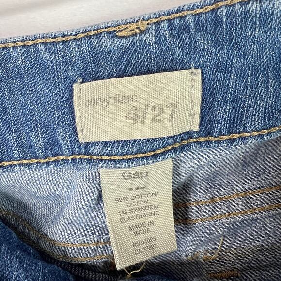 Gap Curvy Flare Low Rise Cropped Jeans 4/27 - Picture 5 of 7
